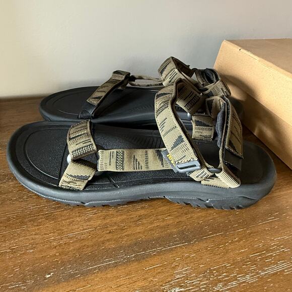 Teva Men’s Hurricane XLT2 Dark Olive Print Sport Sandals- Size 13 - Picture 1 of 11